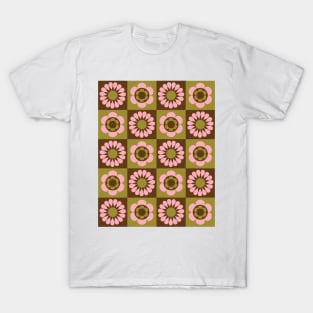 Retro Flower Quilt Pattern T-Shirt